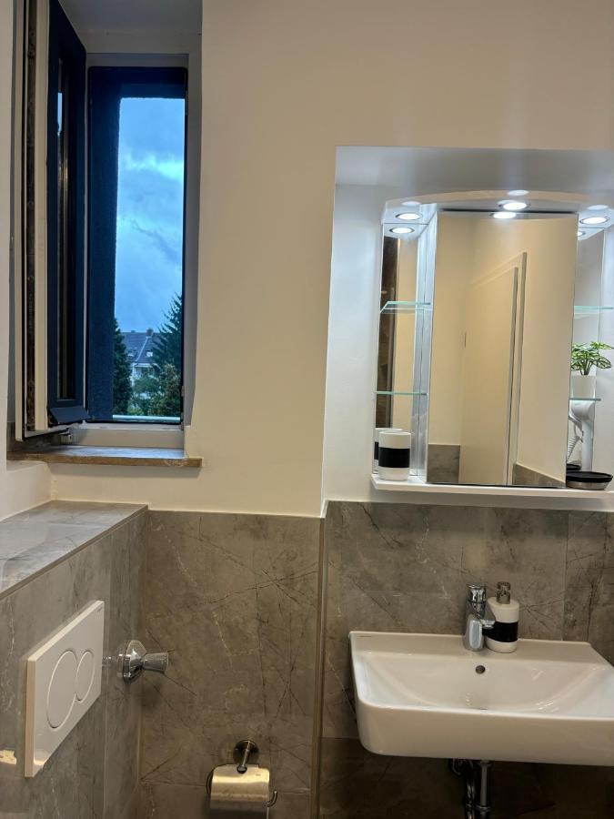 Lenti Duesseldorfer Apartment'S Extérieur photo